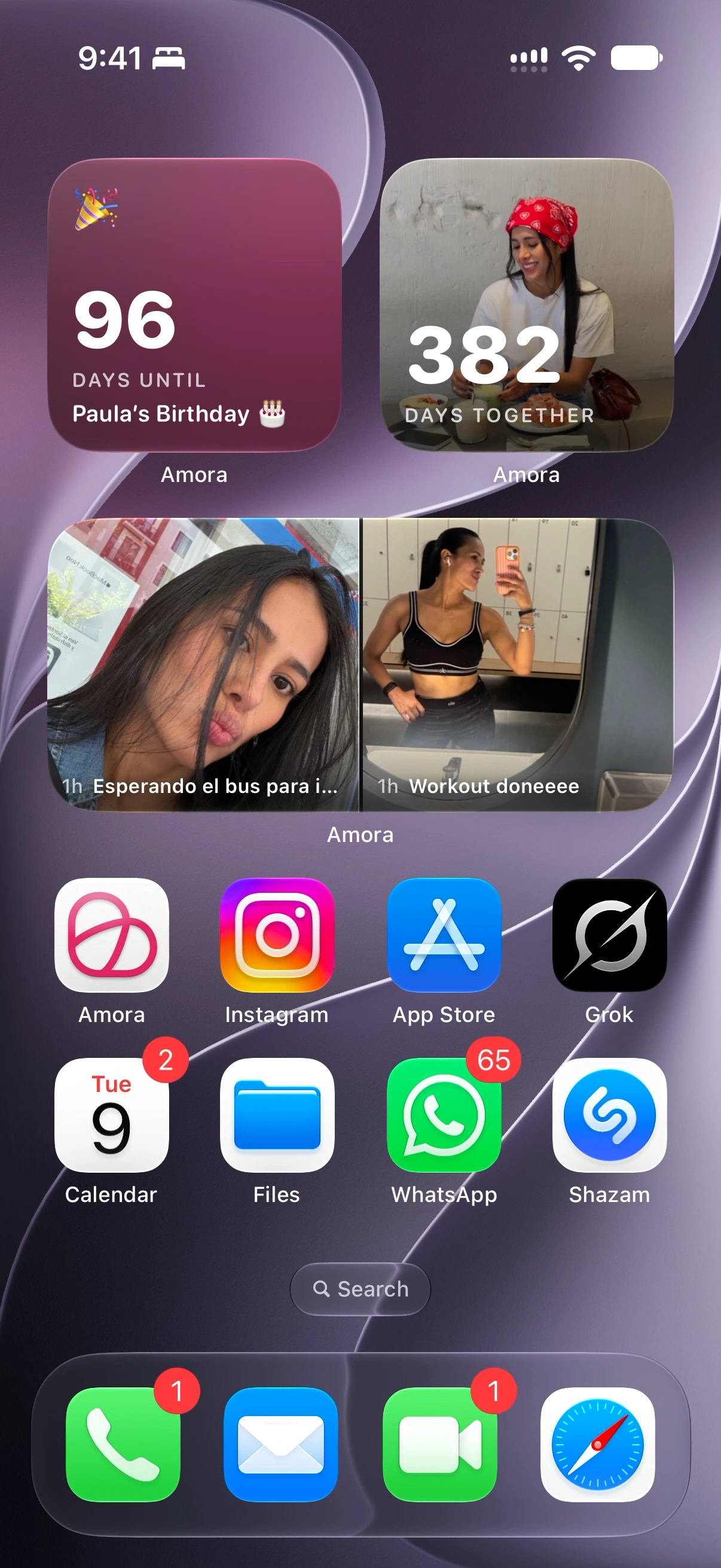 Mga widget ng Amora sa home screen ng iPhone: 96 araw bago ang kaarawan ni Paula, 382 araw na magkasama sa ibabaw ng litrato niya, at isang hanay ng mga shared na story